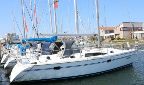 Catalina 320 MKII, Sailing Yacht for sale by Schepenkring Lelystad