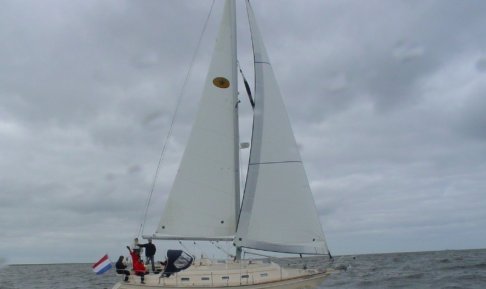 Island Packet 370, Sailing Yacht for sale by Schepenkring Lelystad