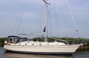 Island Packet 440