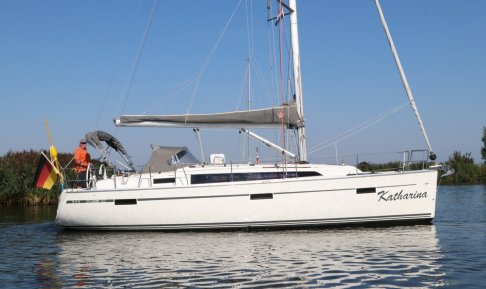 Bavaria 37-2 Cruiser, Sailing Yacht for sale by Schepenkring Lelystad