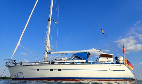 Bavaria 390 Caribic, Zeiljacht for sale by Schepenkring Lelystad