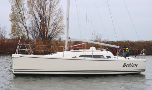 Winner 900 Performance Edition, Sailing Yacht for sale by Schepenkring Lelystad