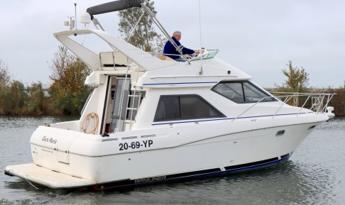 Bayliner 3258 Fly, Speedboat and sport cruiser for sale by Schepenkring Lelystad