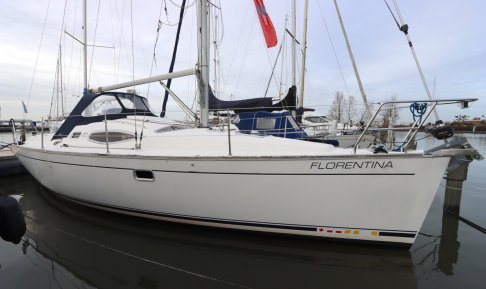 Feeling 32Q, Sailing Yacht for sale by Schepenkring Lelystad