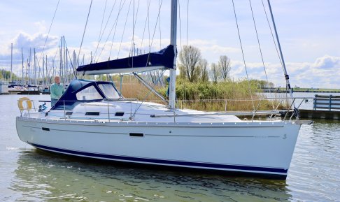 Beneateau Oceanis 343, Sailing Yacht for sale by Schepenkring Lelystad