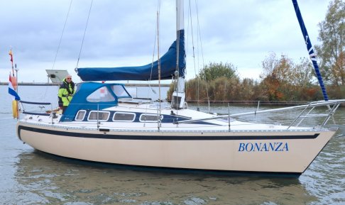 Feeling 920, Zeiljacht for sale by Schepenkring Lelystad