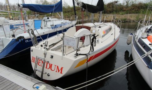 Beneteau First 28, Zeiljacht for sale by Schepenkring Lelystad