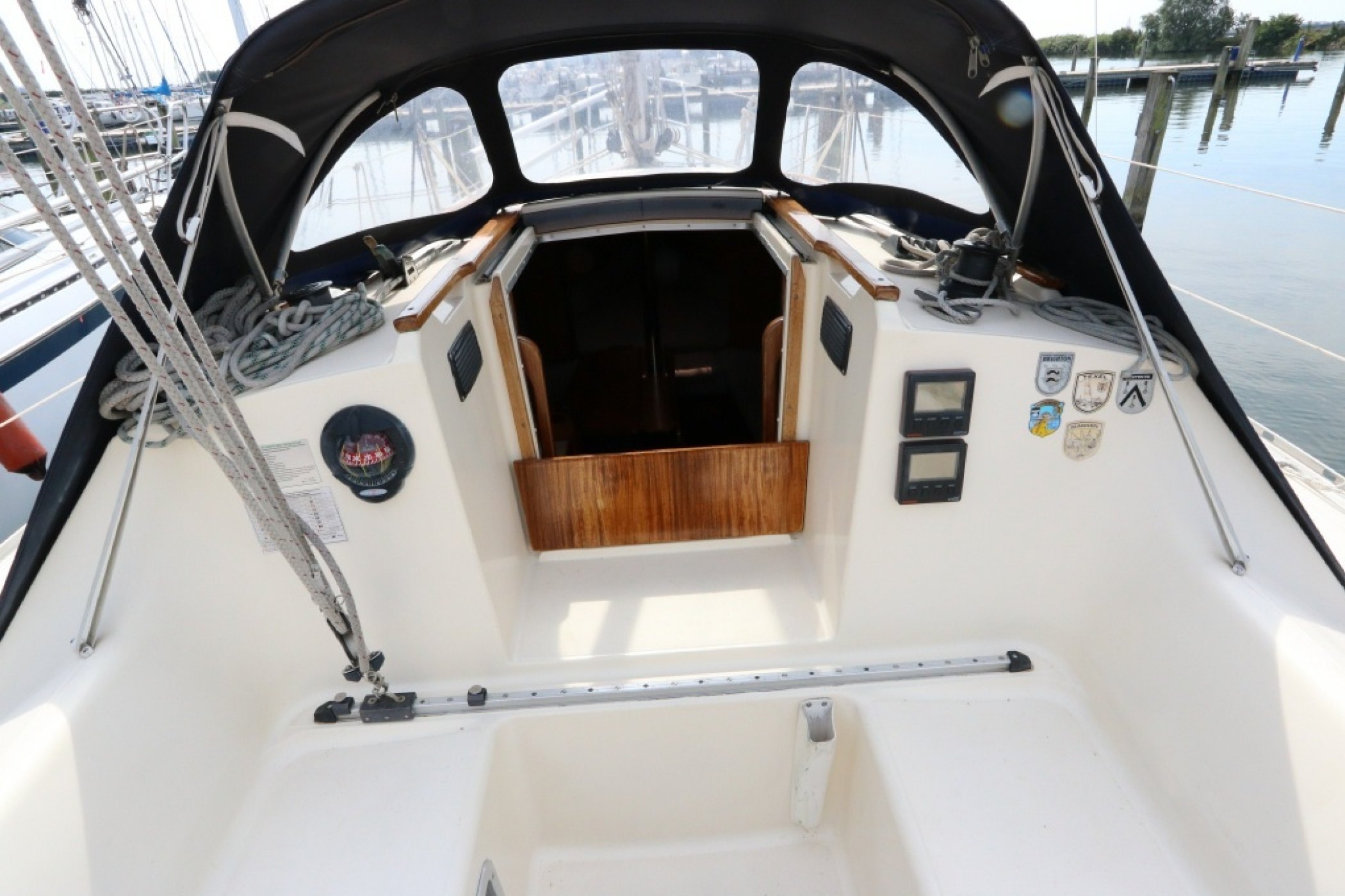 Jeanneau Arcadia 30 1984 Verkocht te koop Schepenkring Yachtbrokers