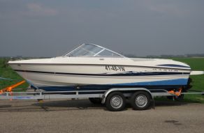 Maxum 1800 SR3