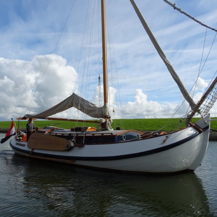 Lemsteraak Roefuitvoering 1220, Plat- en rondbodem, ex-beroeps zeilend for sale by Chris Beuker Maritiem