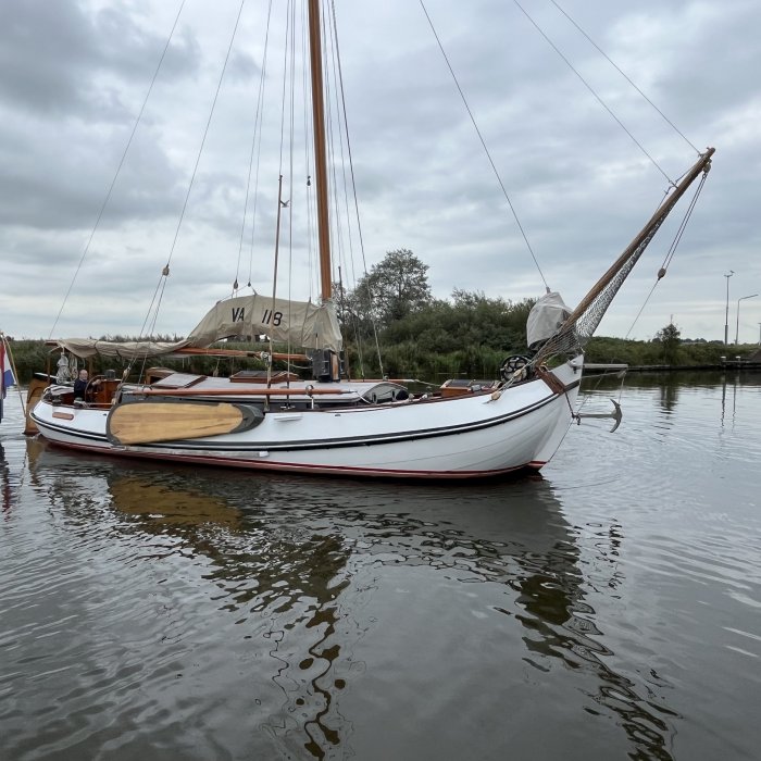 Lemsteraak Lunstroo Roefaak, Zeiljacht for sale by Chris Beuker Maritiem