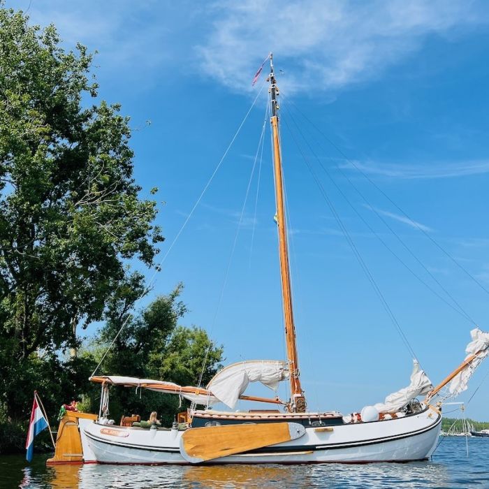 Lemsteraak Roefaak, Plat- en rondbodem, ex-beroeps zeilend for sale by Chris Beuker Maritiem