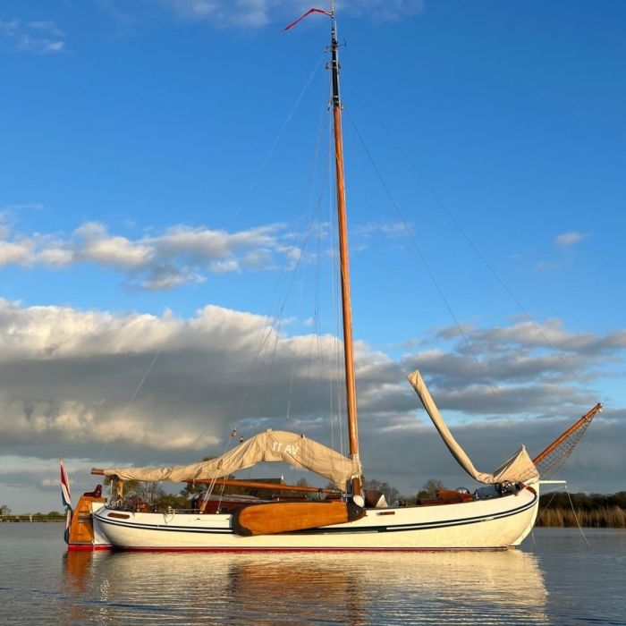 Lemsteraak Walrus VA 11 - Roefuitvoering, Plat- en rondbodem, ex-beroeps zeilend for sale by Chris Beuker Maritiem