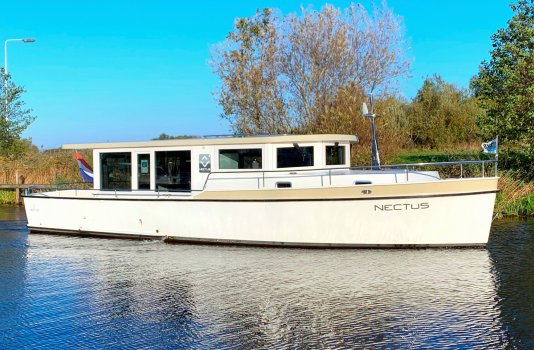 Succes Nectus 1200, Motoryacht for sale by Smelne Yachtcenter BV