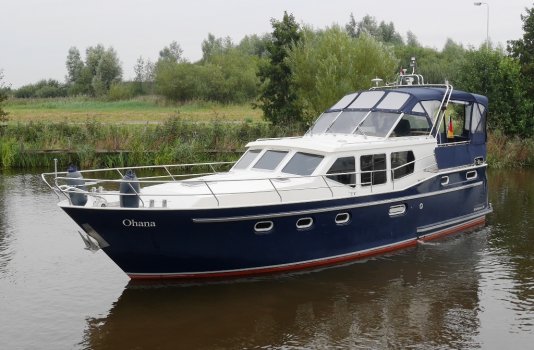 Noblesse 38, Motoryacht for sale by Smelne Yachtcenter BV