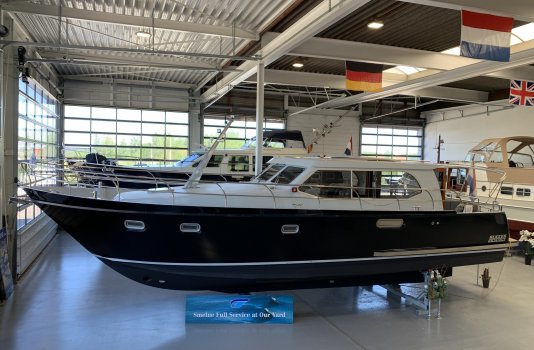Succes 115 OC, Motoryacht for sale by Smelne Yachtcenter BV