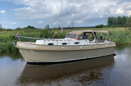 Langenberg Cabin Cruiser 825, Motoryacht for sale by Smelne Yachtcenter BV