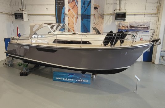Intercruiser 34, Motoryacht for sale by Smelne Yachtcenter BV