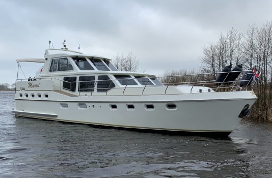 Aqua Line 50 PH, Motor Yacht for sale by Smelne Yachtcenter BV