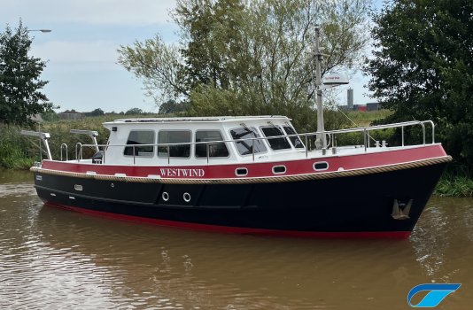 Barkas 1100 OK, Motorjacht for sale by Smelne Yachtcenter BV