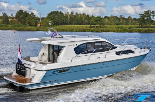 Haines 32 Offshore, Motor Yacht for sale by Smelne Yachtcenter BV