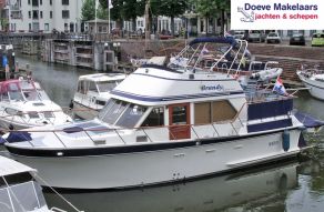 PT 38 Sundeck Trawler 38 Sundeck Trawler