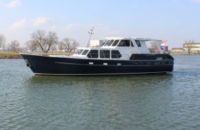 Valk Trawler 1500