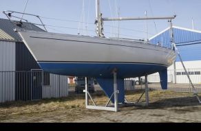 Grand Soleil 343
