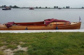 Klassieke Motorboot 820