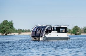 Caravanboat One (Houseboat)