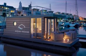 Aqua House Houseboat Harmonia 310 Houseboat