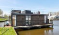 Waterlily Large Canal Houseboat