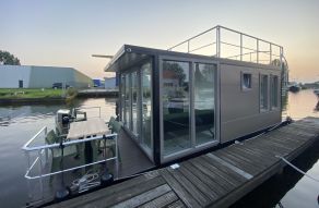 DEMO Houseboat 3,5 X 9