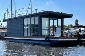 Aqua House Harmonia 340L Houseboat