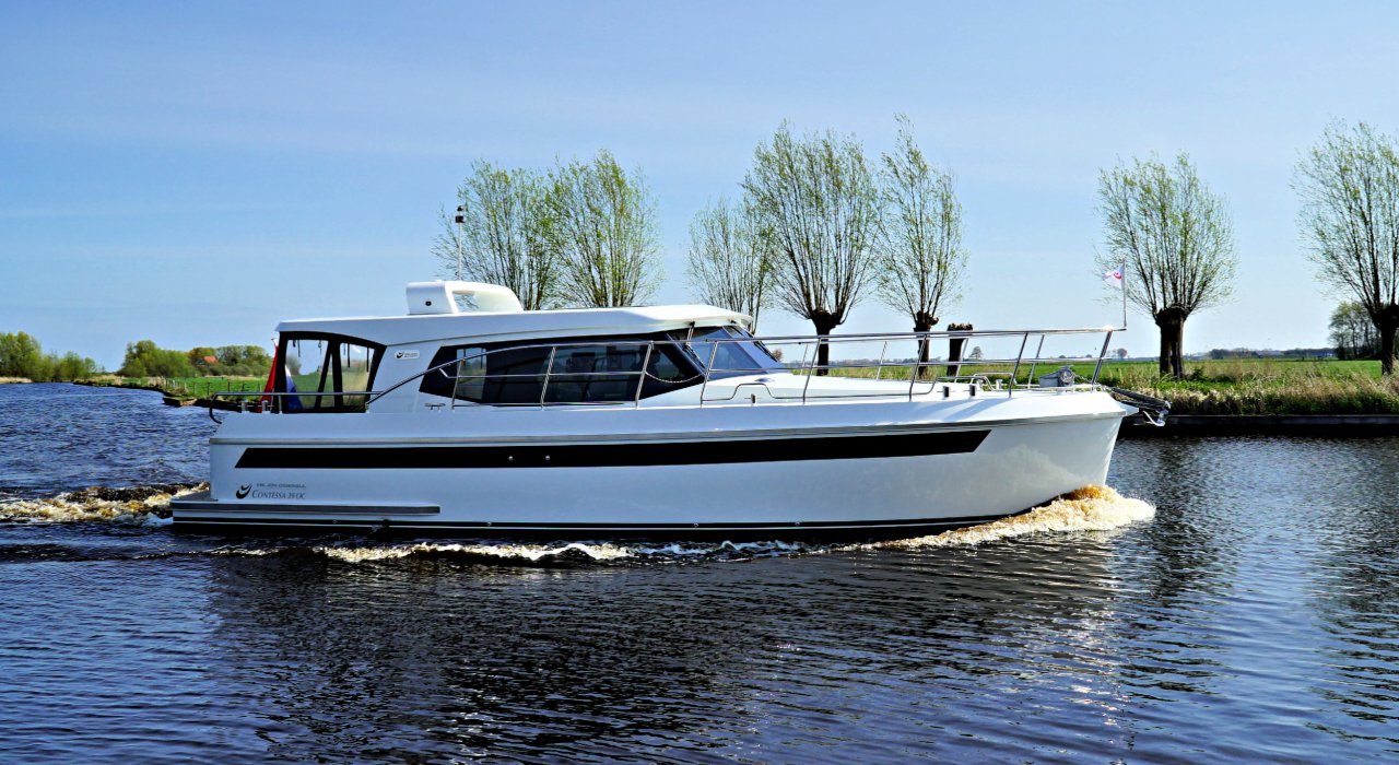 Vri-Jon Contessa 39 OC, Motor Yacht for sale by DSA Yachts