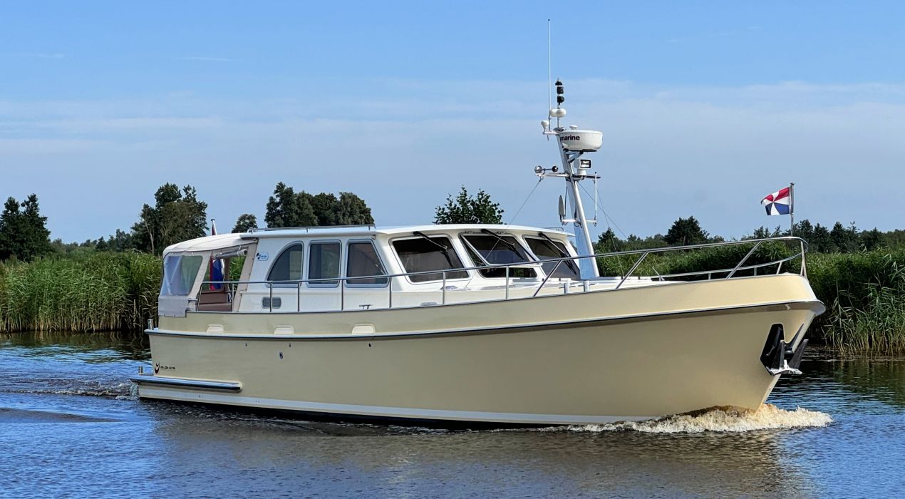 Vri-Jon Open Kuip 42, Motor Yacht for sale by DSA Yachts