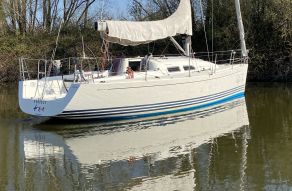 X-Yachts X 35