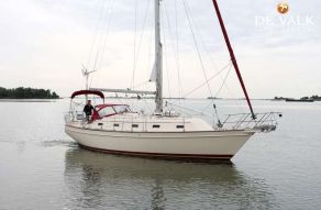 Island Packet 380