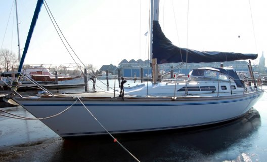 Van De Stadt 40 Caribbean, Zeiljacht for sale by White Whale Yachtbrokers - Sneek
