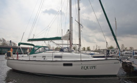 Beneteau Oceanis 321, Sailing Yacht for sale by White Whale Yachtbrokers - Enkhuizen