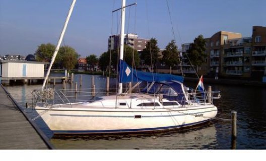 Catalina 28 MKII, Sailing Yacht for sale by White Whale Yachtbrokers - Sneek