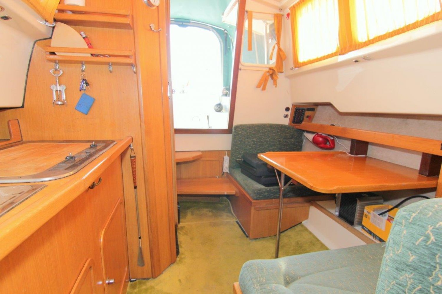 haber-660m-motorboot-te-koop-white-whale-yachtbrokers