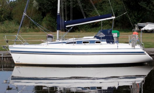 Pegaz 30, Segelyacht for sale by White Whale Yachtbrokers - Sneek