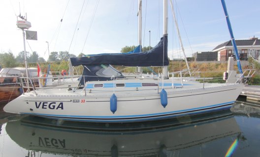 Elan 33, Segelyacht for sale by White Whale Yachtbrokers - Willemstad