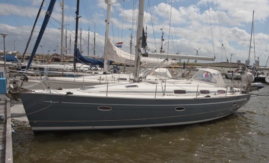 Bavaria 39-3 Cruiser Limited Edition, Sailing Yacht for sale by White Whale Yachtbrokers - Enkhuizen