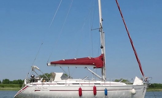 Bavaria 38 - 3 Customline, Sailing Yacht for sale by White Whale Yachtbrokers - Enkhuizen
