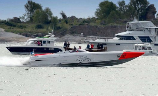 Donzi 38 ZRC - 1640hp Beast!, Speedboat und Cruiser for sale by White Whale Yachtbrokers - Finland