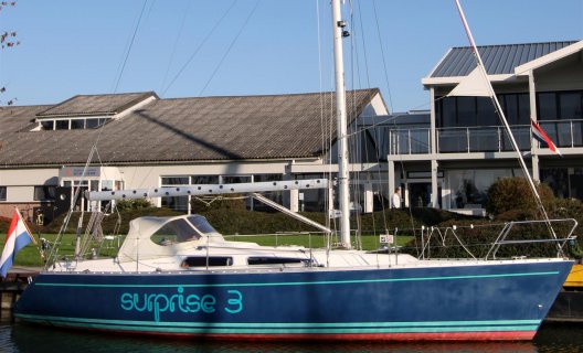 Comfortina 35, Segelyacht for sale by White Whale Yachtbrokers - Sneek