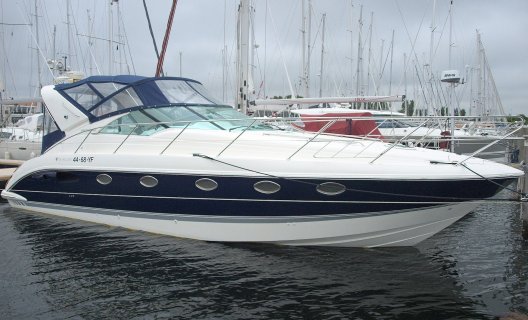 Fairline Targa 40, Speedboat and sport cruiser for sale by White Whale Yachtbrokers - Willemstad