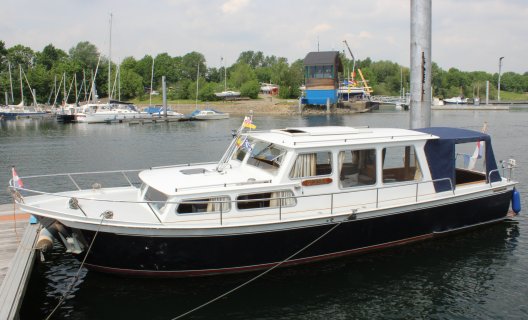 Pikmeer 1050 OK, Motorjacht for sale by White Whale Yachtbrokers - Limburg